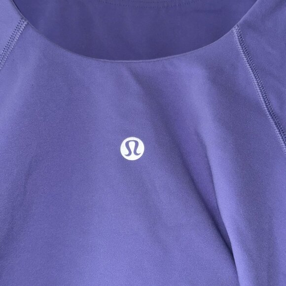 Lululemon Align Top High Neck Purple Tank Women’s Size 8 Minimalist Gym Sporty - Picture 3 of 9